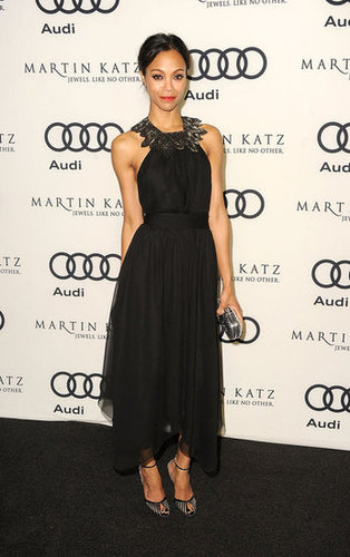 Zoe looked beautiful in this simple Jason Wu dress at the 2012 Audi-hosted Golden Globes kickoff party.
Zoe looked beautiful in this simple Jason Wu dress at the 2012 Audi-hosted Golden Globes kickoff party.