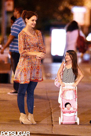 Katie Holmes and Suri Cruise waited for the light to change. Katie Holmes and Suri Cruise waited for the light to change.