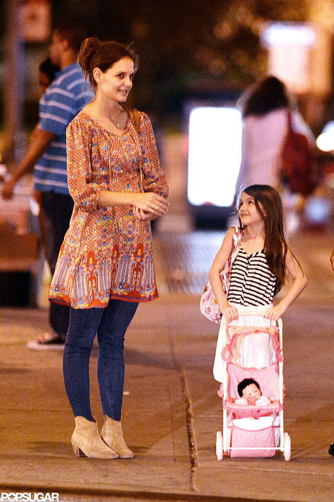 Katie Holmes and Suri Cruise waited for the light to change.
Katie Holmes and Suri Cruise waited for the light to change.