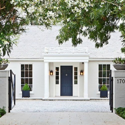 Gwyneth Paltrow and Chris Martin Buy a Home in Los Angeles