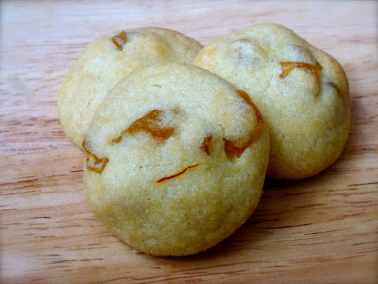 Mango & Saffron Cookies by ZestyBaking Mango & Saffron Cookies by ZestyBaking