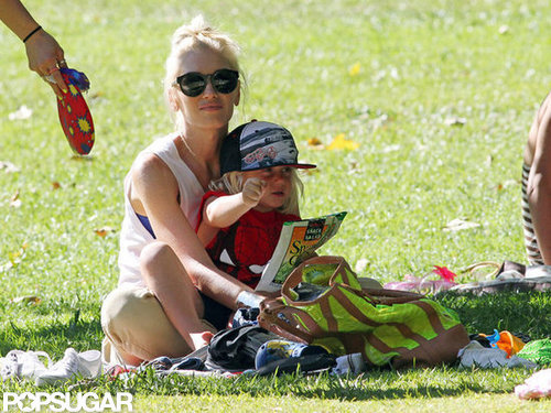 Gwen Stefani and Zuma Rossdale looked cute together as they spent a day at the park in LA.
Gwen Stefani and Zuma Rossdale looked cute together as they spent a day at the park in LA.