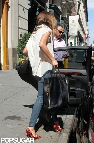 Miranda Kerr got into a waiting car.
Miranda Kerr got into a waiting car.