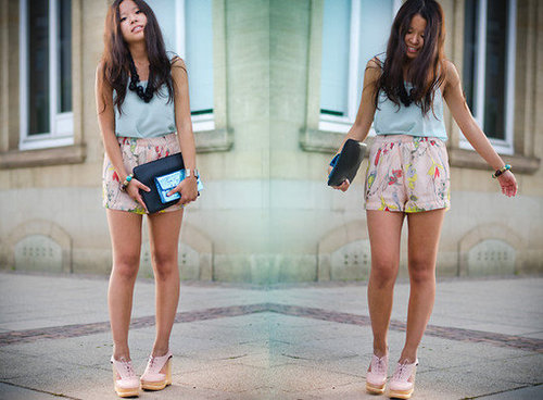 Sweet pastel hues can be a welcome change from Summer's vivid brights.
Photo courtesy of Lookbook.nu
Sweet pastel hues can be a welcome change from Summer's vivid brights.
Photo courtesy of Lookbook.nu