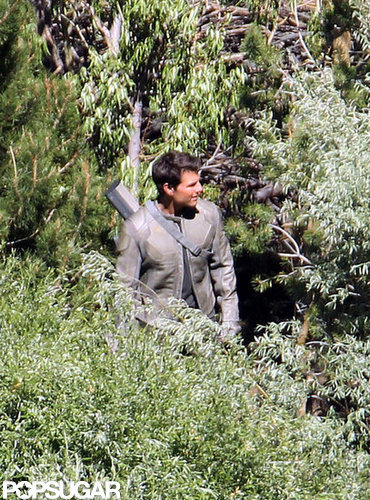 Tom Cruise was camouflaged on the Oblivion set in CA.
Tom Cruise was camouflaged on the Oblivion set in CA.