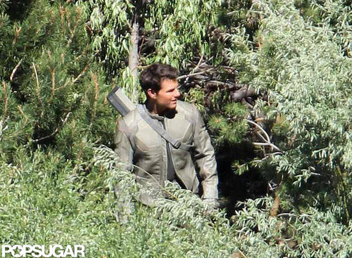 Tom Cruise was camouflaged with the trees on the Oblivion set in CA.
Tom Cruise was camouflaged with the trees on the Oblivion set in CA.