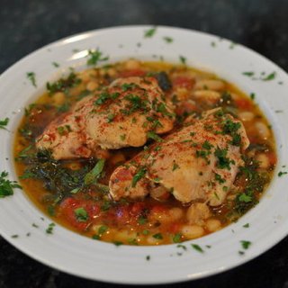 Chicken With White Beans and Kale Recipe