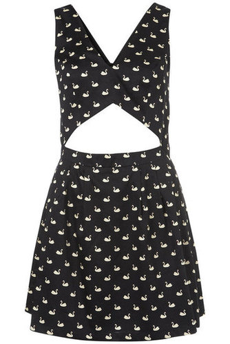 What's more hot-weather-friendly than a sweet dress with a cooling cutout?
Topshop Swan Print Cutout Sun Dress ($92)
What's more hot-weather-friendly than a sweet dress with a cooling cutout?
Topshop Swan Print Cutout Sun Dress ($92)