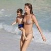 Gisele Bundchen Bikini Pictures