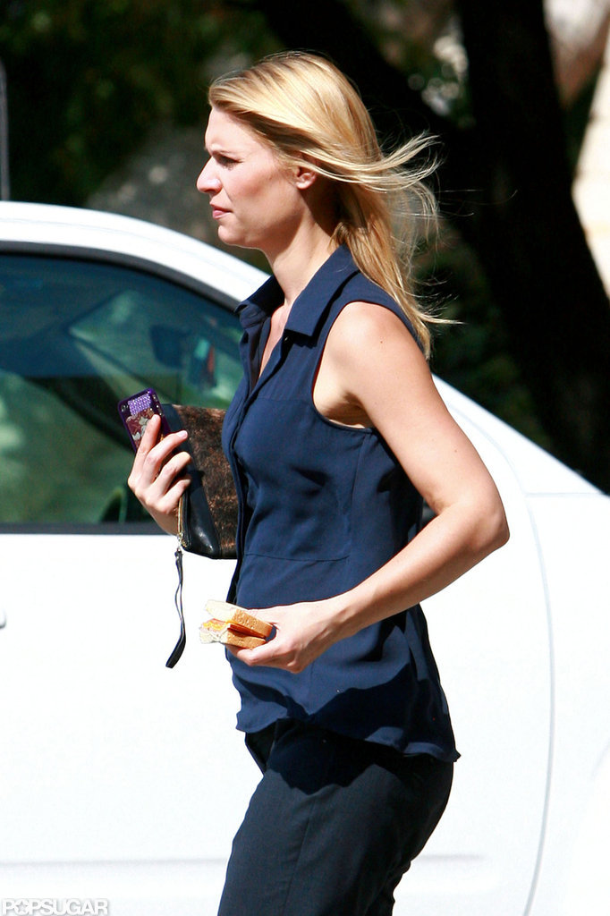 Claire Danes's hair flowed freely on set. Claire Danes's hair flowed freely on set.