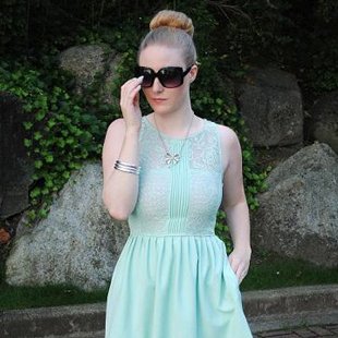 Mint Green Street Style