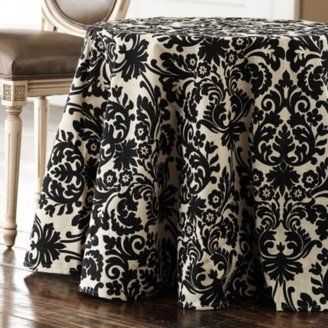 Casa Quickie: Slip-Proof Tablecloth