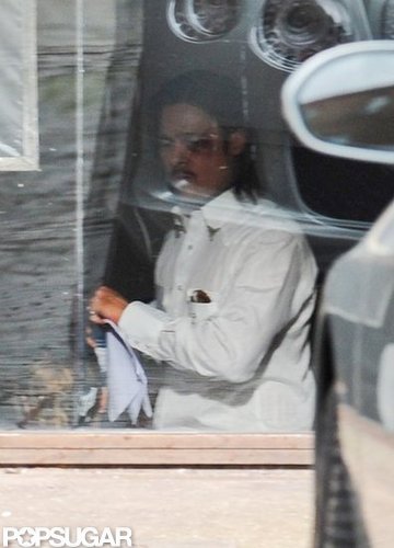 Brad Pitt showed a black eye.
Brad Pitt showed a black eye.