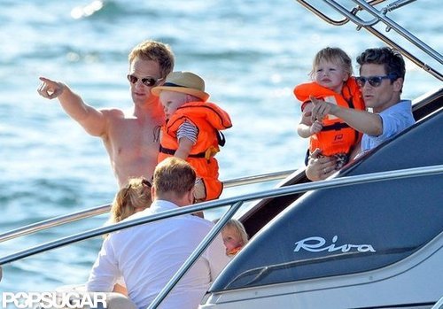 Neil Patrick Harris and David Burtka held Gideon Burtka-Harris and Harper Burtka-Harris while they took a boat ride.
Neil Patrick Harris and David Burtka held Gideon Burtka-Harris and Harper Burtka-Harris while they took a boat ride.