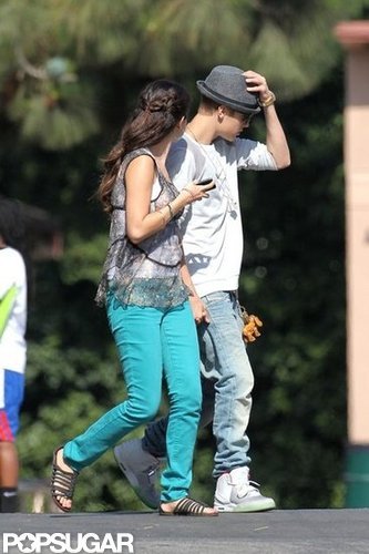 Justin Bieber and Selena Gomez spent time together on the set of her movie Parental Guidance Suggested.
Justin Bieber and Selena Gomez spent time together on the set of her movie Parental Guidance Suggested.