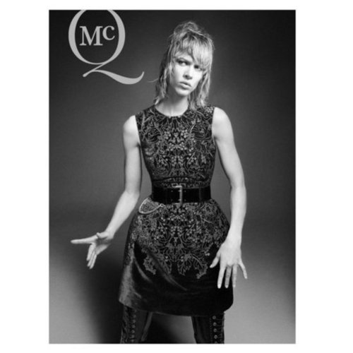 The theme of McQ by Alexander McQueen's Fall 2012 campaign? Just cinch it.
The theme of McQ by Alexander McQueen's Fall 2012 campaign? Just cinch it.