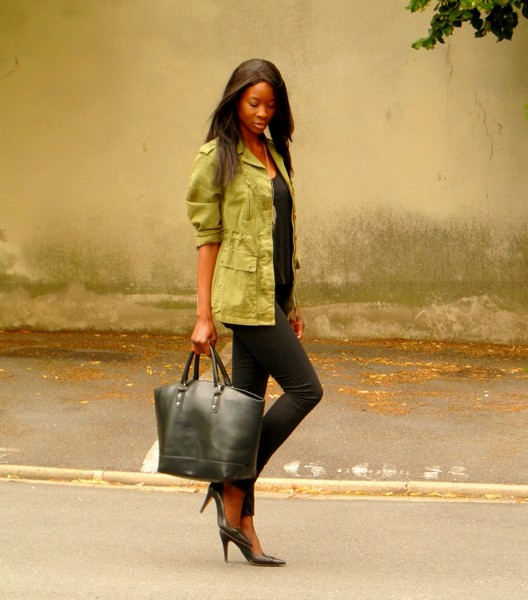 http://stylesbyassitan.blogspot.fr/2012/08/nouvelle-parka-kaki-zara.html
