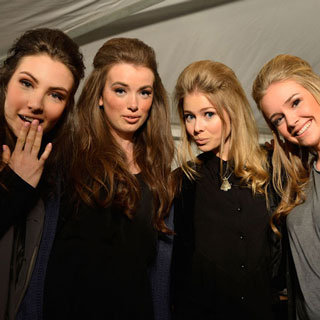6 Beauty Essentials for a Girls Weekend Away