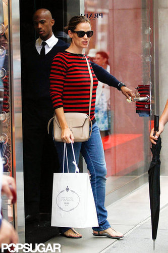 Jennifer Garner made a stop at Prada in NYC.
Jennifer Garner made a stop at Prada in NYC.
