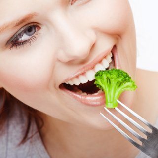 How to Prevent Gas When Eating Beans and Broccoli