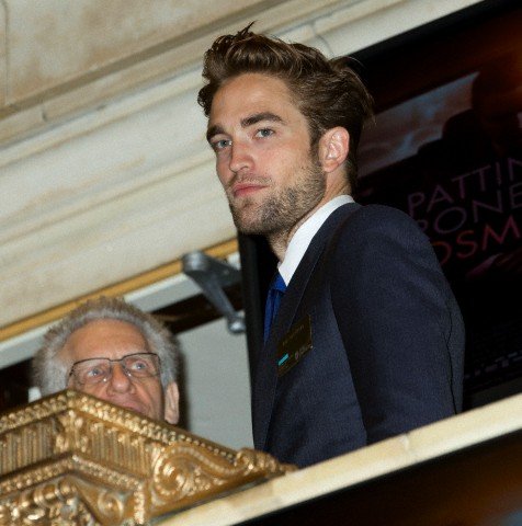New Pics:Robert Pattinson and David Cronenberg at NYSE