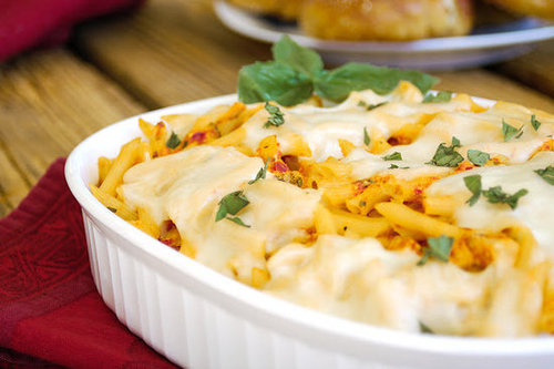 30-Minute Cheesy Chicken Pasta Bake 30-Minute Cheesy Chicken Pasta Bake