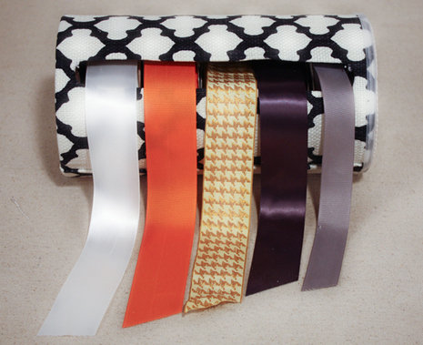 Oatmeal-Box Ribbon Holder Oatmeal-Box Ribbon Holder