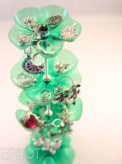 Plastic Bottle Jewelry Stand Plastic Bottle Jewelry Stand
