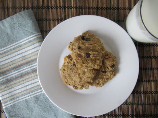 Protein and fiber-filled chickpeas give this recipe a unique twist. These chocolate chickpea protein cookies will be sure to have you putting your hand in the cookie jar.
Protein and fiber-filled chickpeas give this recipe a unique twist. These chocolate chickpea protein cookies will be sure to have you putting your hand in the cookie jar.