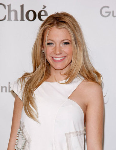 For her appearance at a 2007 event, the young star gave off a Brigitte Bardot vibe, showing off bouncy, golden blond strands.
For her appearance at a 2007 event, the young star gave off a Brigitte Bardot vibe, showing off bouncy, golden blond strands.