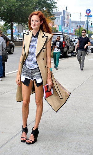 Taylor Tomasi Hill worked a bold trench, printed top, and a cutout booties with ease outside the Prabal Gurung show.
Taylor Tomasi Hill worked a bold trench, printed top, and a cutout booties with ease outside the Prabal Gurung show.