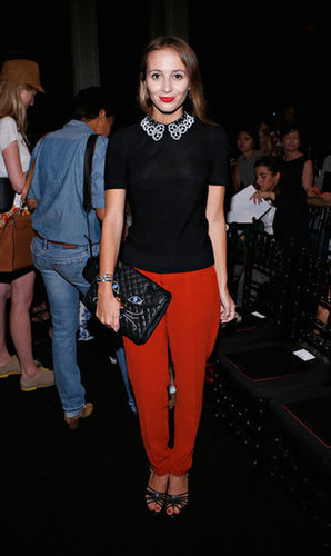 Harley Viera-Newton kept in theme with her collared dressing, this time by pairing a sweet blouse with slouchy red pants at the Jen Kao show.
Harley Viera-Newton kept in theme with her collared dressing, this time by pairing a sweet blouse with slouchy red pants at the Jen Kao show.