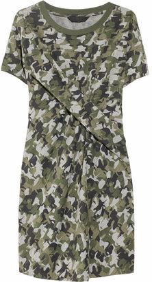 Slowly but surely, I've come to embrace the next wave of military-inspired pieces, courtesy of the cool camouflage print. This versatile Karl Davin Camo-Print Dress ($185), straight from the second installment of Karl Lagerfeld's Karl line for Net-a-Porter, is right up my alley — casual, but easily dressed up, in the perfect shades of green, and just begging to be worn to Fashion Week.
— Marisa Tom, associate editor
Slowly but surely, I've come to embrace the next wave of military-inspired pieces, courtesy of the cool camouflage print. This versatile Karl Davin Camo-Print Dress ($185), straight from the second installment of Karl Lagerfeld's Karl line for Net-a-Porter, is right up my alley — casual, but easily dressed up, in the perfect shades of green, and just begging to be worn to Fashion Week.
— Marisa Tom, associate editor