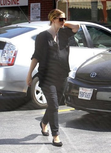 Lady in Black Lady in Black