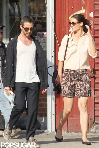 Katie Holmes Shares a City Day With Pal Jeremy Strong Katie Holmes Shares a City Day With Pal Jeremy Strong