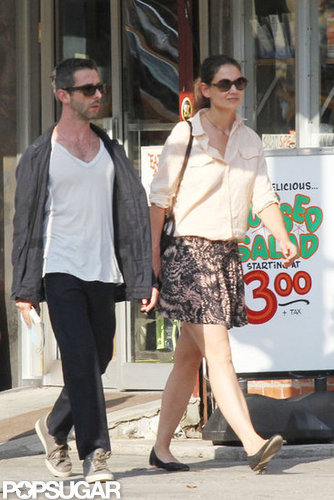 Katie Holmes Shares a City Day With Pal Jeremy Strong Katie Holmes Shares a City Day With Pal Jeremy Strong