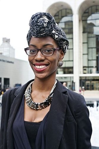 A head wrap can up the ante of any ensemble in an instant.
Photo by Caroline Voagen Nelson
A head wrap can up the ante of any ensemble in an instant.
Photo by Caroline Voagen Nelson