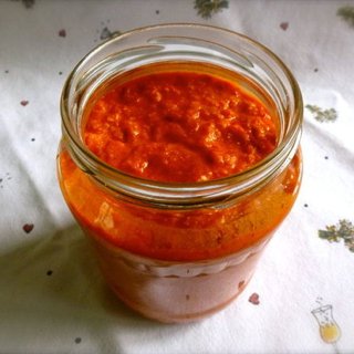Tomato Sauce With Roasted Red Peppers