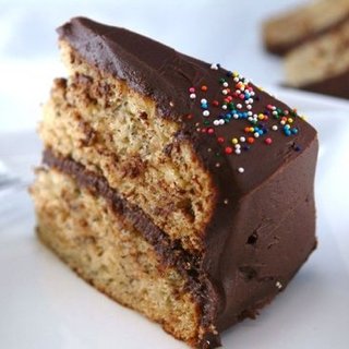 Banana Cake With Chocolate Frosting