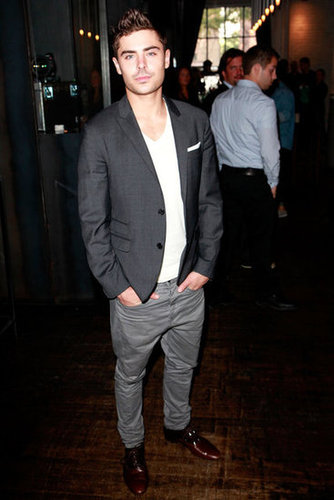 Zac Efron Spends the Weekend Looking Hot at TIFF Zac Efron Spends the Weekend Looking Hot at TIFF