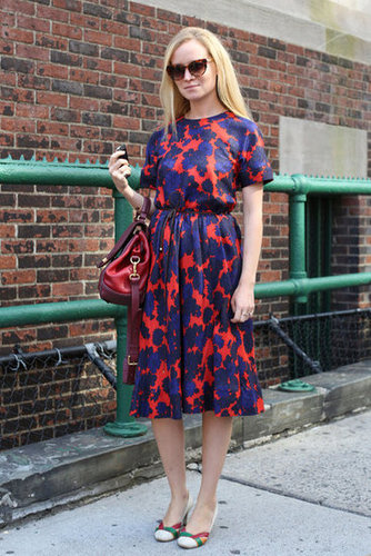 Ladylike print, bag, and sunglasses — she nailed the ladies-who-lunch vibe with a youthful twist.
Ladylike print, bag, and sunglasses — she nailed the ladies-who-lunch vibe with a youthful twist.