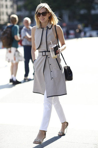 Give white jeans a Fall twist with a printed trench.
Source: Greg Kessler
Give white jeans a Fall twist with a printed trench.
Source: Greg Kessler