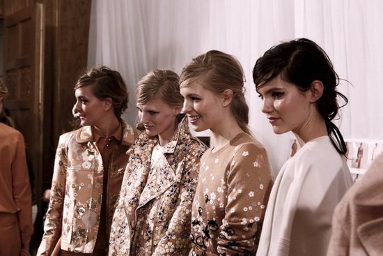 Pale Faces & Next-Day Eyes at Mulberry Spring 2013 London Fashion Week Pale Faces & Next-Day Eyes at Mulberry Spring 2013 London Fashion Week