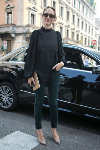 A statement blouse lent a cool counterpart to skinnies and pointed-toe pumps.
A statement blouse lent a cool counterpart to skinnies and pointed-toe pumps.