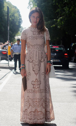 The latest Valentino gown sighting is nude-toned, cap-sleeved, and just as romantic as the rest.
The latest Valentino gown sighting is nude-toned, cap-sleeved, and just as romantic as the rest.