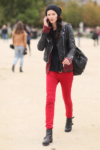 A red statement jean provides just enough color to take it easy on the styling elsewhere.
A red statement jean provides just enough color to take it easy on the styling elsewhere.
