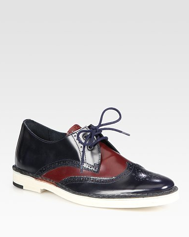 We love that these Pierre Hardy Two-Tone Leather Oxfords ($500) have a sportier feel, thanks to a comfy rubber sole.
We love that these Pierre Hardy Two-Tone Leather Oxfords ($500) have a sportier feel, thanks to a comfy rubber sole.