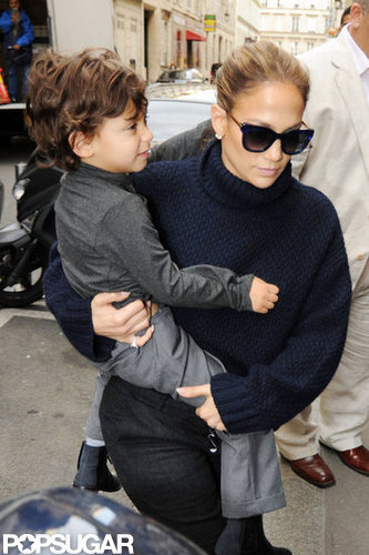 Jennifer Lopez Continues Her Busy PFW Day With Valentino and Casper Jennifer Lopez Continues Her Busy PFW Day With Valentino and Casper