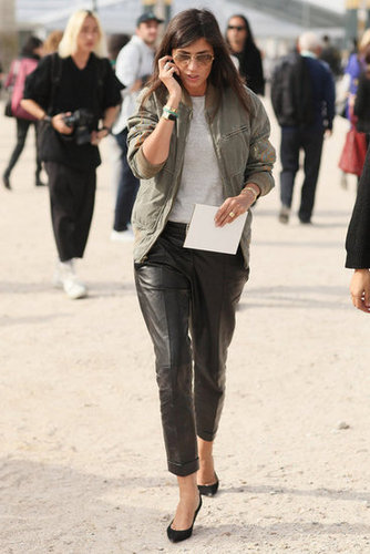 Emmanuelle Alt mixed leather trousers with a faded bomber for a cool-girl riff on aviator-inspired style (right down to her sunglasses).
Emmanuelle Alt mixed leather trousers with a faded bomber for a cool-girl riff on aviator-inspired style (right down to her sunglasses).