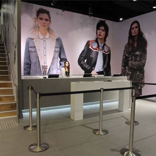 Our Topshop Sydney In-Store Cheat Sheet: Opening Times, Return Policy, Price Comparisons and more!